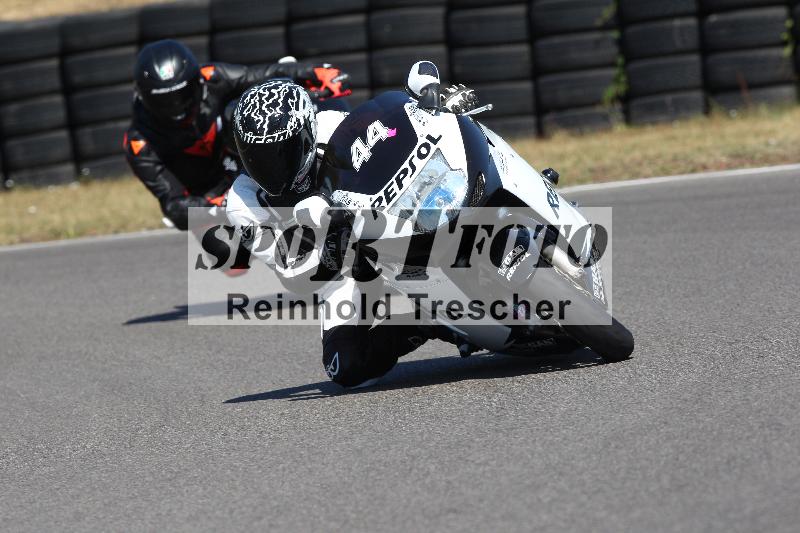 Archiv-2022/50 09.08.2022 MSS und TÖFF Track Day ADR/Gruppe rot/44